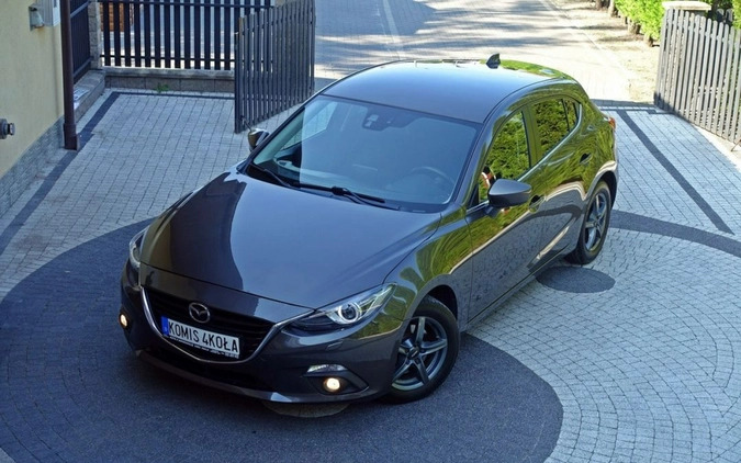Mazda 3 cena 48900 przebieg: 147000, rok produkcji 2014 z Dęblin małe 254